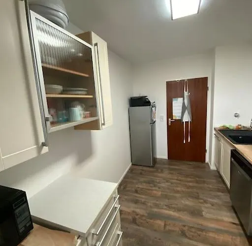 Traumhaft Zentral 85,00 Qm In City-naehe 아파트